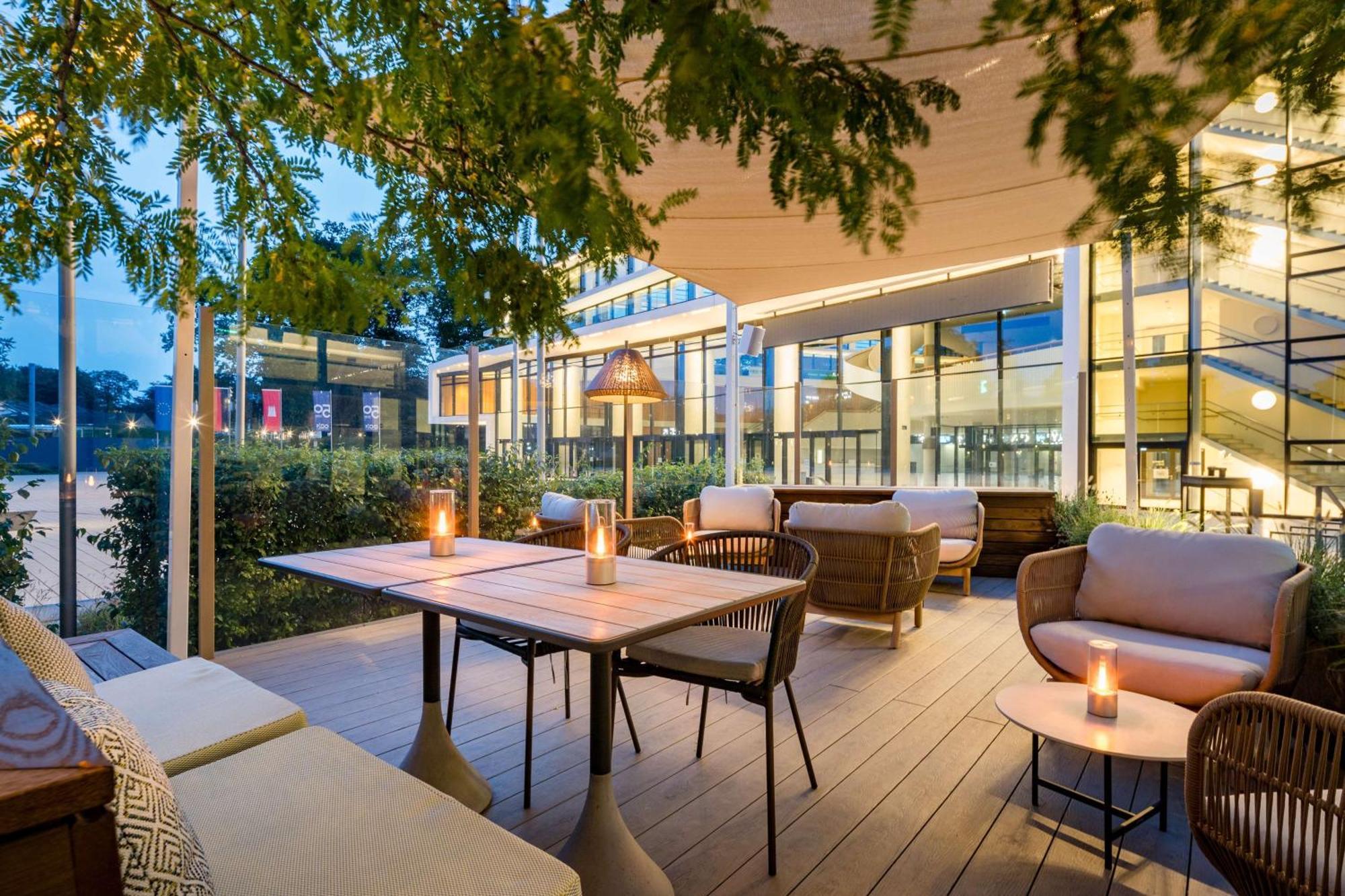 Radisson Blu Hotel, ฮัมบูร์ก ภายนอก รูปภาพ
