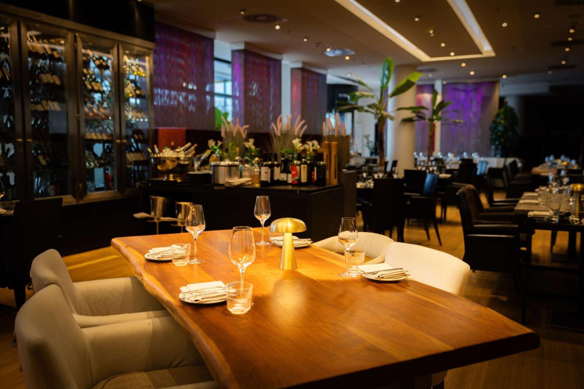 Radisson Blu Hotel, ฮัมบูร์ก ภายนอก รูปภาพ